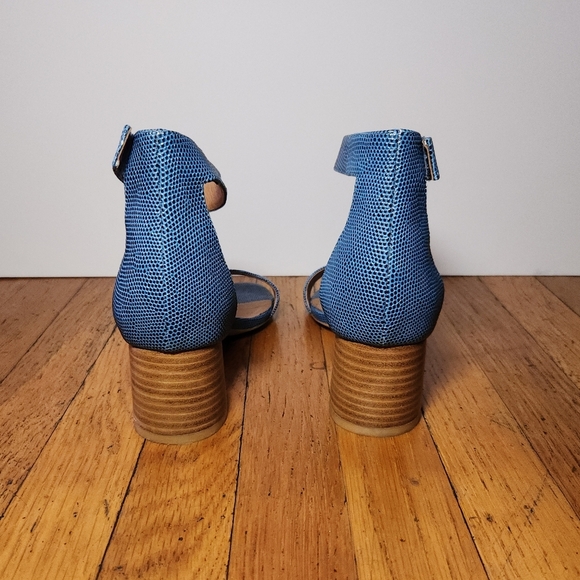 Jeffrey Campbell Issa Block Heeled Sandals - Picture 4 of 10